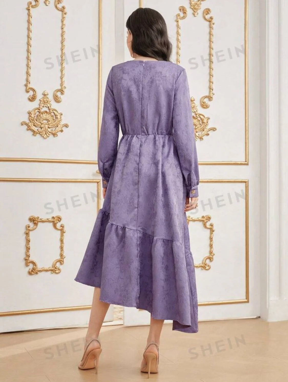 3D Textured Woven Weaved Jacquard Fabric With Floral Raised Design Pattern for Making Children Wear Women Dresses Clothings