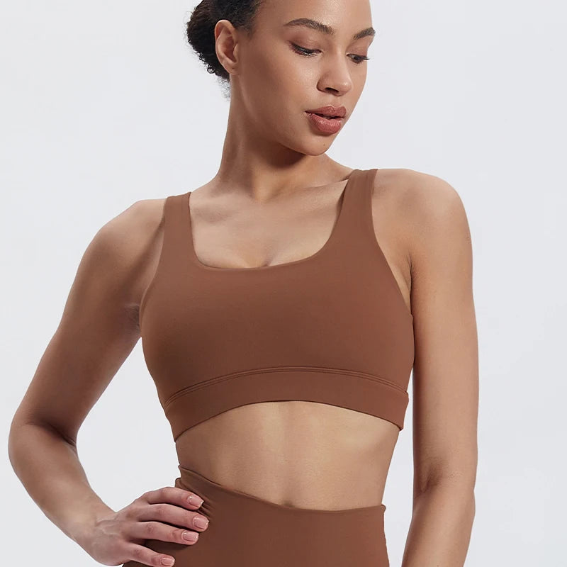 New Breathable Soft Elasticity Plus Size Backless Padded Yoga Bra Gym Fitness High Impact Shockproof Sports Bra for Women