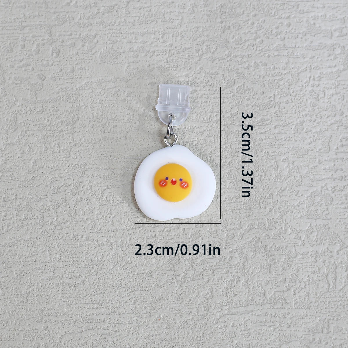 Phone dustproof plug, happy fried egg pendant, fun design for phone accessories, easy to use to protect the phone from dust and